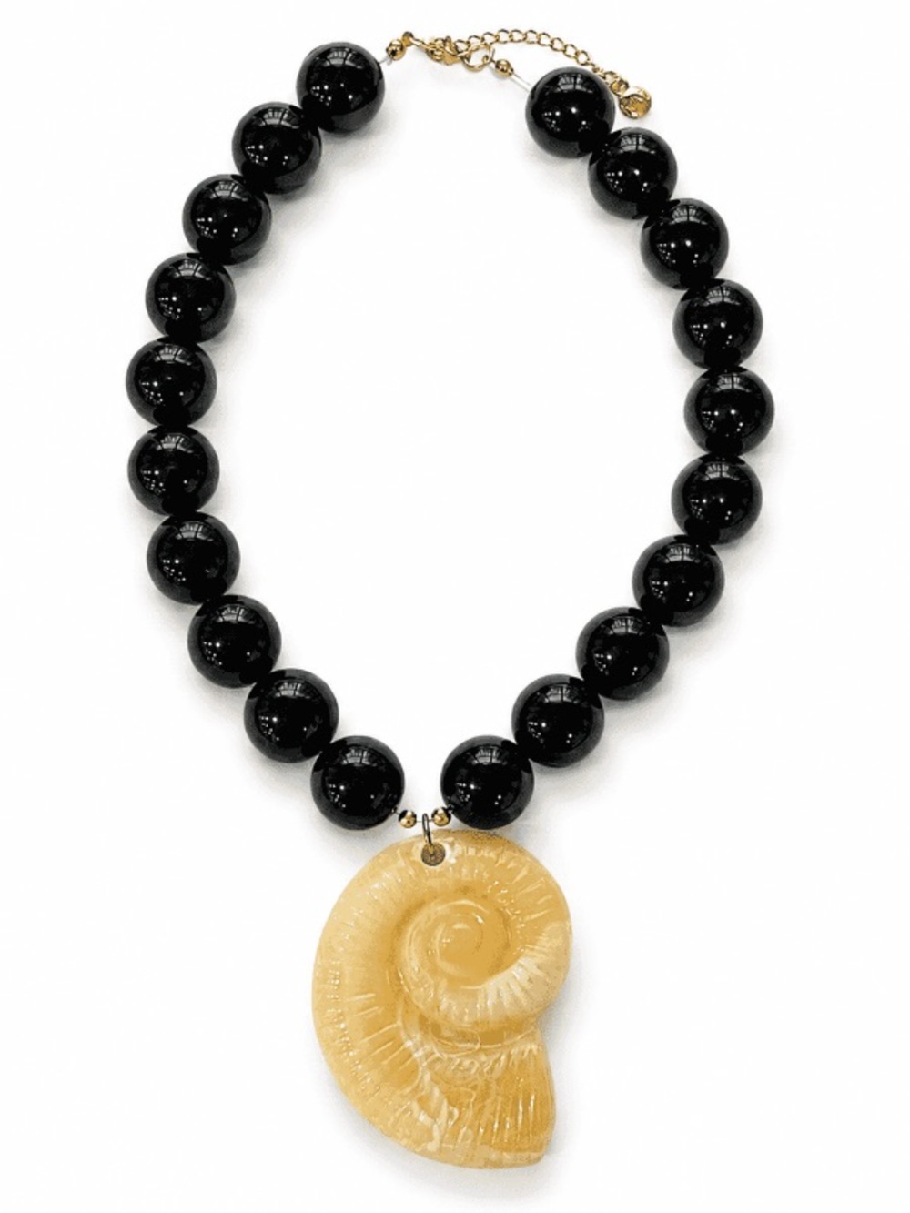 NEW Mayamar Black Chunky Beaded Carved Spiral Shell Coastal